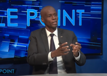 Désintox: oui, l’application WhatsApp existait en 2015 Monsieur le Président